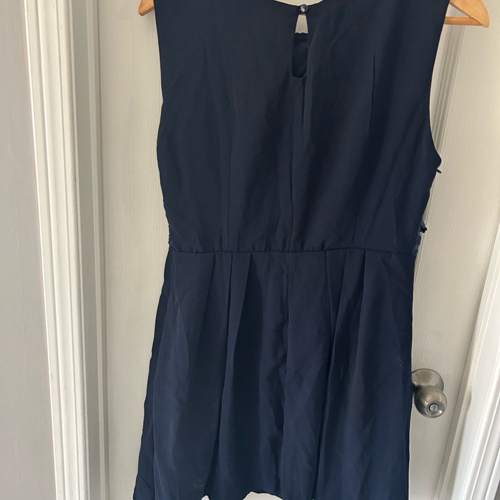 Navy Blue Sleeveless Lace Dress - Picture 4 of 5